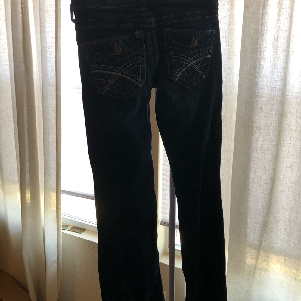 Jeans - Picture 3 of 4